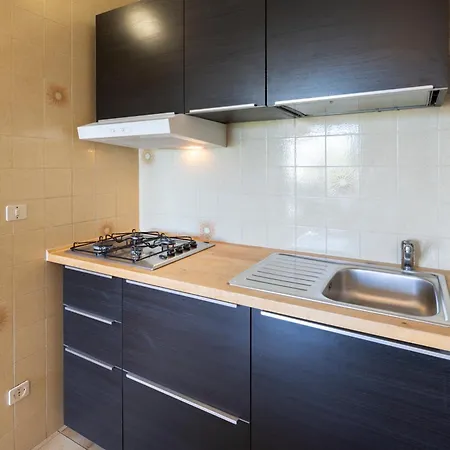 Riviera Apartman *